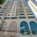 Ap Moderno 550M Da Roda Gigante Em Pioneiros P2376