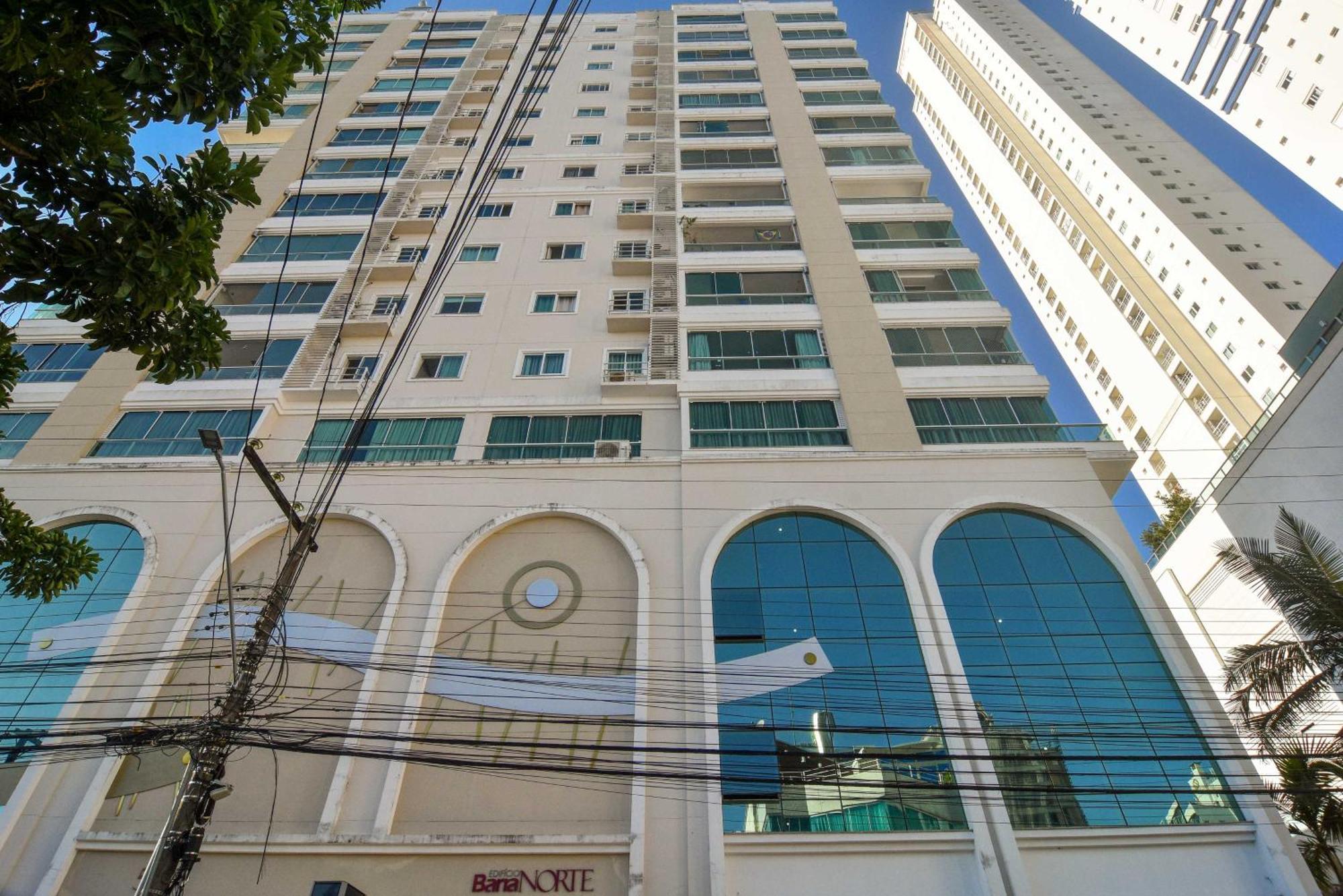 Ap Moderno 550m Da Roda Gigante Em Pioneiros P2376 Apartamento *
