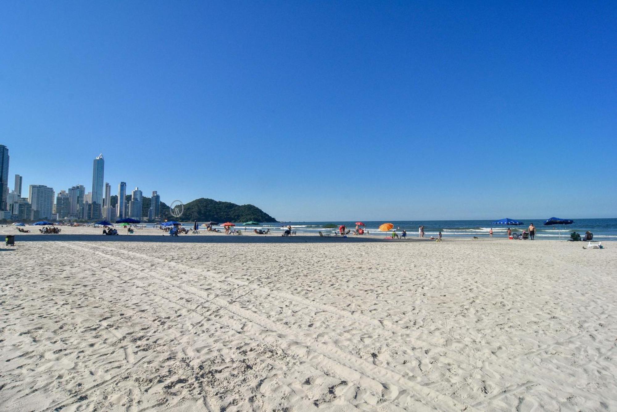 Apartamento Ap Moderno 550m Da Roda Gigante Em Pioneiros P2376 *